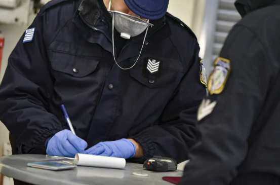 Πικρός” ο καφές σε καφενείο στην Άρτα: Πρόστιμο στον ιδιοκτήτη και στους πελάτες