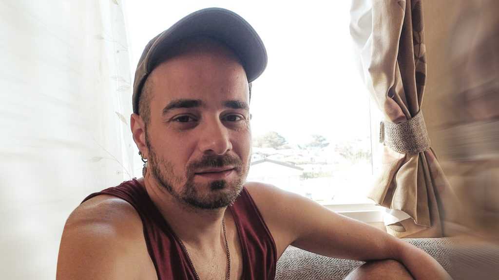 Πυκνώνει το μυστήριο με τον Έλληνα σερβιτόρο που χάθηκε στην Αγγλία – Είχε αρχίσει να εκφράζει φόβους και για τη δική του ζωή.