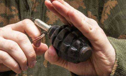 50χρονος σκοτώθηκε με χειροβομβίδα – Εντοπίστηκε σε υπαίθριο χώρο εγκαταλελειμμένου κτιρίου.