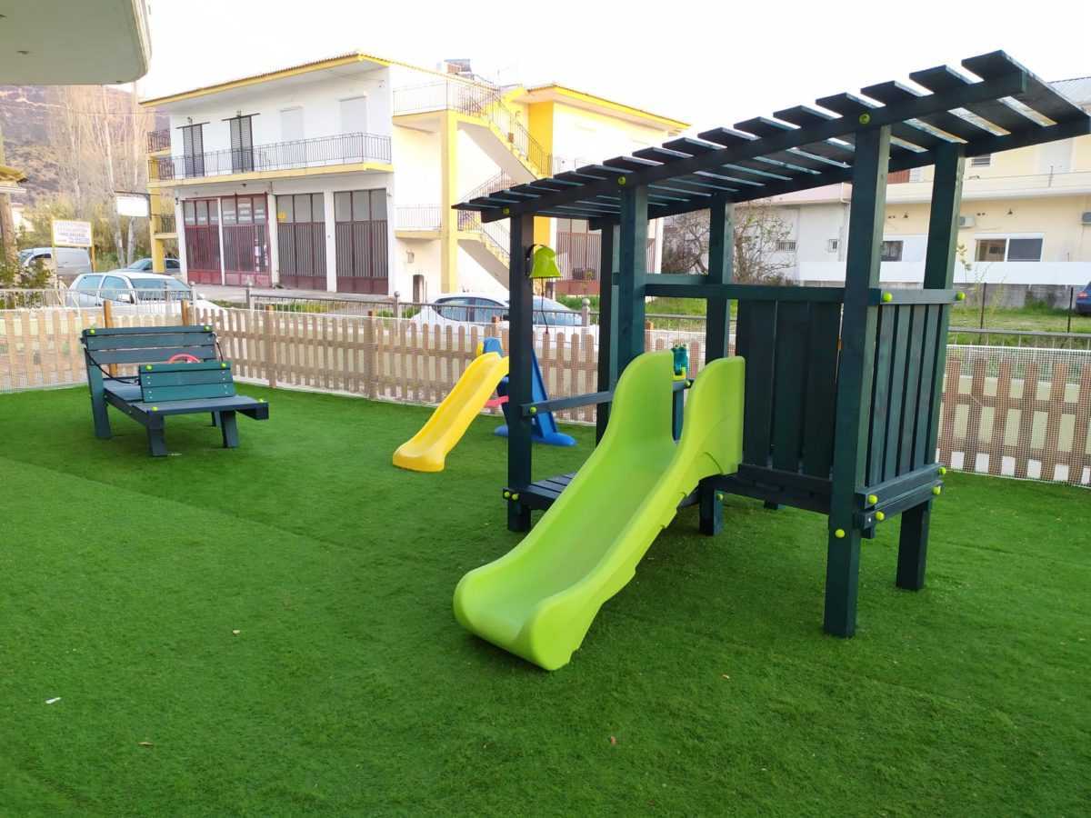 Μεταμορφώθηκε ο αύλειος χώρος στο Δημοτικό Παιδικό Σταθμό Καναλλακίου.