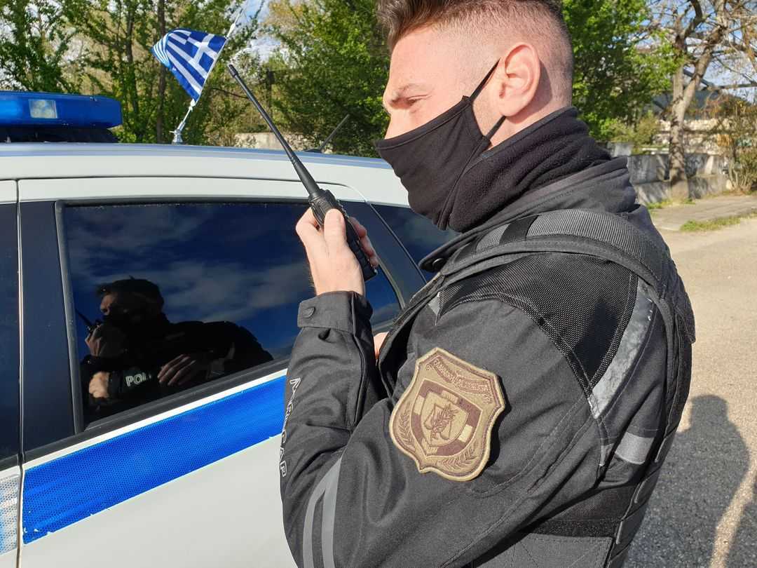 Θρίλερ στα Γιάννενα: Βρήκαν κομμένο πόδι σε κουτί στη μέση του δρόμου