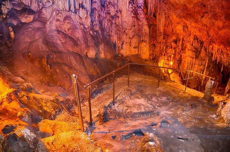 Ιωάννινα: 5 θέσεις εργασίας στο Σπήλαιο Περάματος