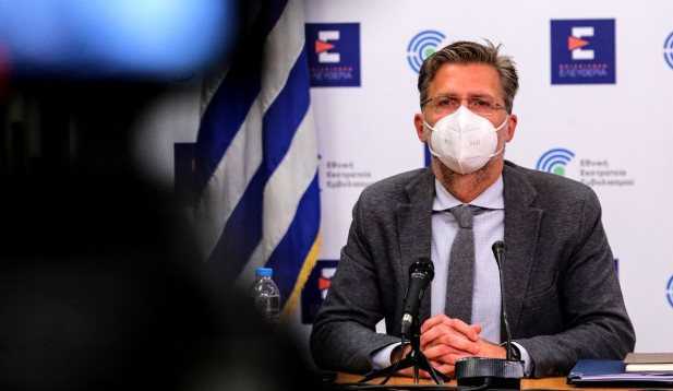 Άκης Σκέρτσος: Από τα μέσα Μαΐου μπορούμε να συζητήσουμε για οριστική άρση των μέτρων