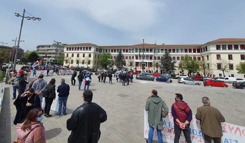 Ιωάννινα: Στους δρόμους και πάλι οι νοσοκομειακοί