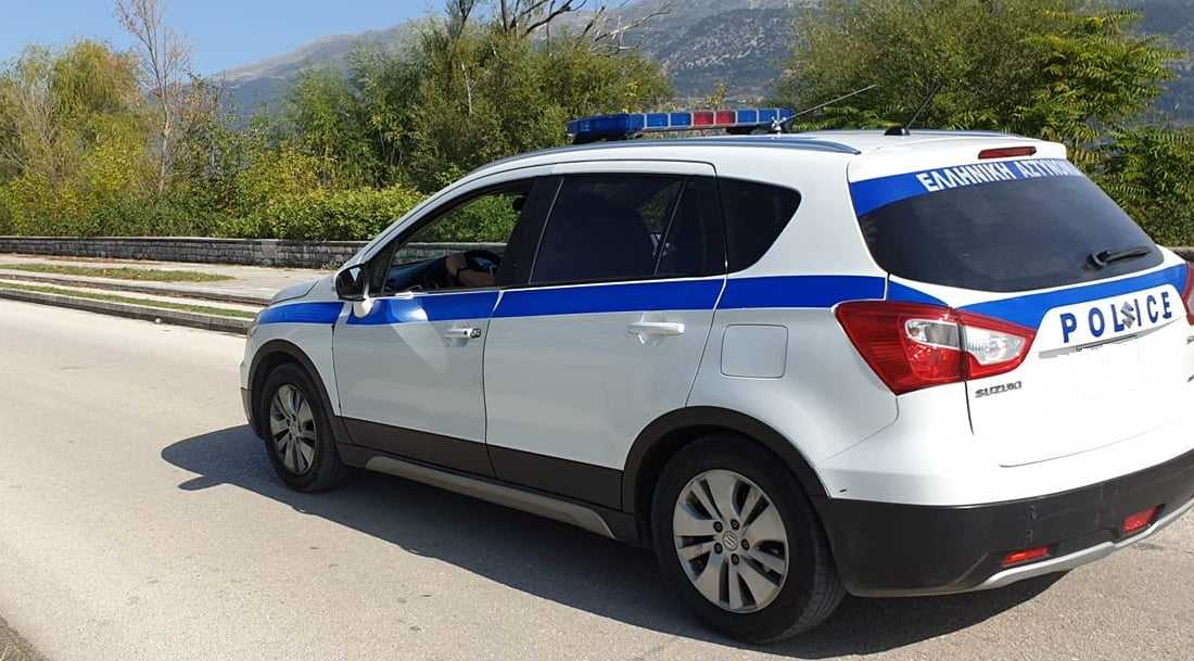 Γιάννενα: Συνελήφθη με το ταξί της να μεταφέρει παράνομους μετανάστες