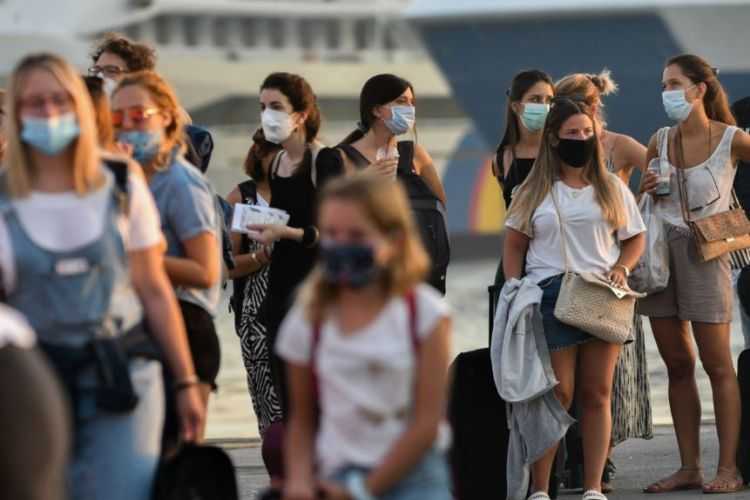 Πώς θα ταξιδεύουμε από 14 Μαΐου σε νησιά και ενδοχώρα – Τα self test