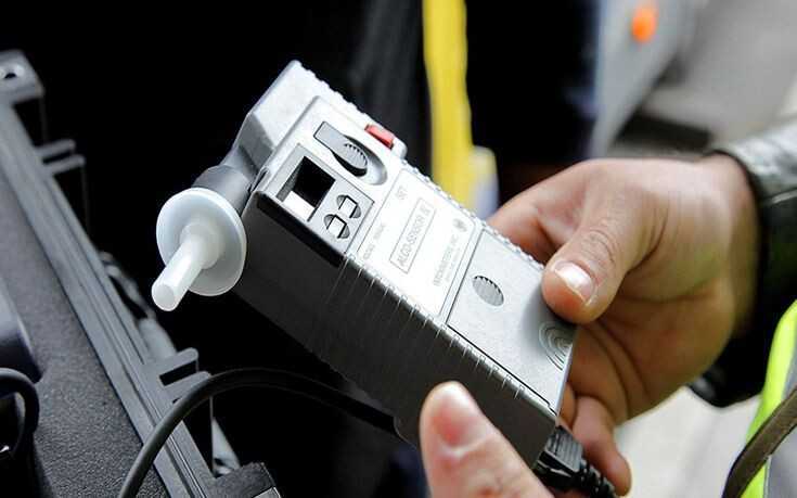 Οδηγούσε τύφλα στο μεθύσι στην Άρτα και συνελήφθη