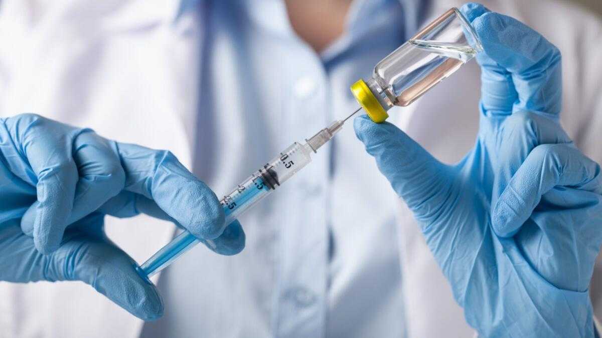 Υποχρεωτικός εμβολιασμός: Στο τραπέζι για Πυροσβεστική, Αστυνομία, Λιμενικό, ΕΚΑΒ