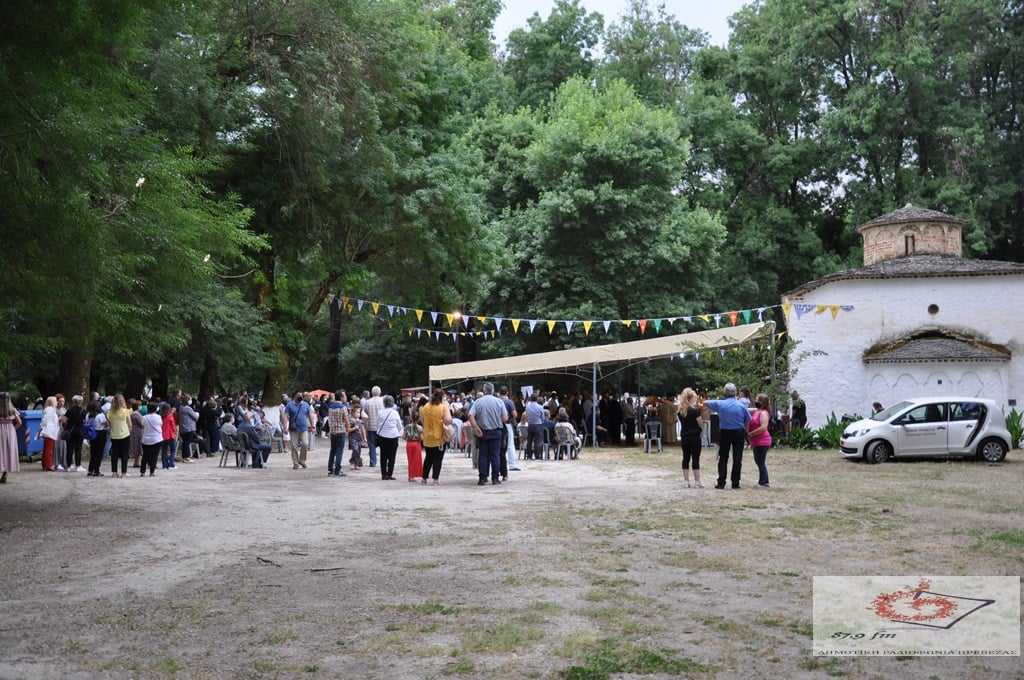 Με την τέλεση του Όρθρου και της Θείας Λειτουργίας κορυφώνεται σήμερα ο εορτασμός για τον πολιούχο του Λούρου Άγιο Απόστολο Βαρνάβα