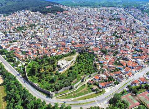 Καναδοί και Γερμανοί αγοράζουν ακίνητα και αγροτεμάχια στην Άρτα