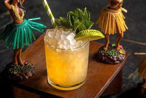 Cocktail Wednesdays Season II στο Ραδιο music bar στην Άρτα