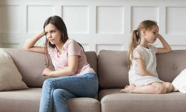 Η μαμά, η κόρη και… η ζήλεια!