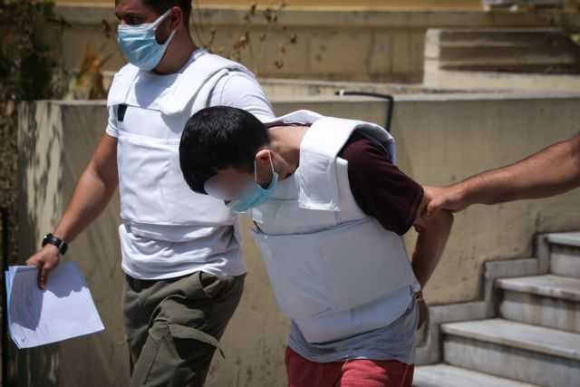 Λίντσαραν τον συζυγοκτόνο της Δάφνης στην Ευελπίδων – Η ανατριχιαστική κατάθεσή του