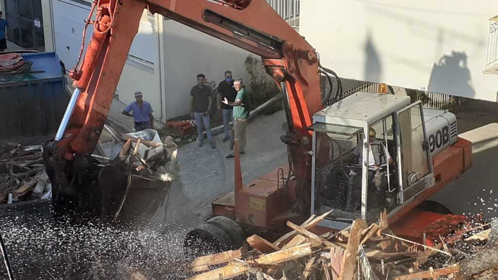 Και νέα κατεδάφιση ετοιμόρροπου σπιτιού στην Άρτα