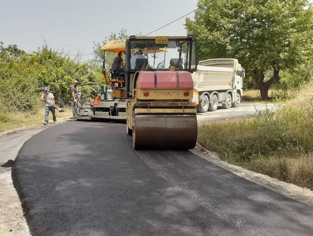 Άρτα: 2 χλμ ασφαλτόστρωσης αγροτικού δικτύου σε Γλυκόριζο, Γεωργουσιούς Χαλκιάδων και Κωστακιούς