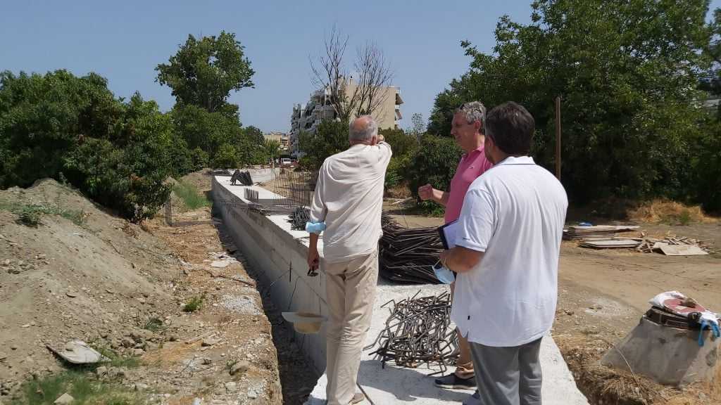 Σε φάση ολοκλήρωσης βρίσκεται το έργο «Κατασκευή τμημάτων του δικτύου όμβριων Δήμου Αρταίων»