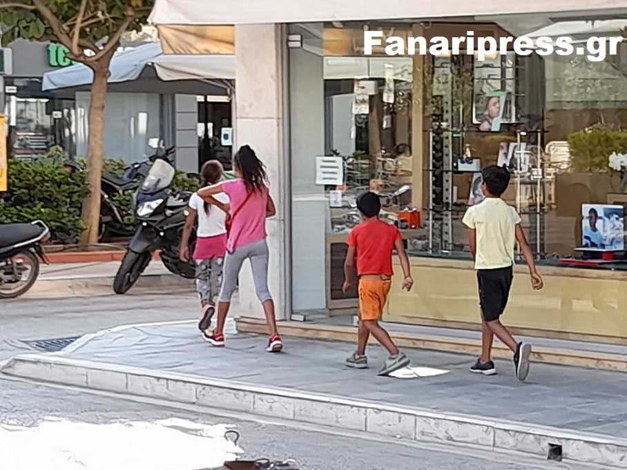 Ανήλικοι Ρομά έκλεψαν το ταμείο εμποράκου μαγαζιού στην Άρτα
