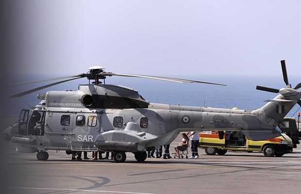 Μεταφορά δύο ασθενών με ελικόπτερο της Πολεμικής Αεροπορίας από την Κέρκυρα στα Ιωάννινα