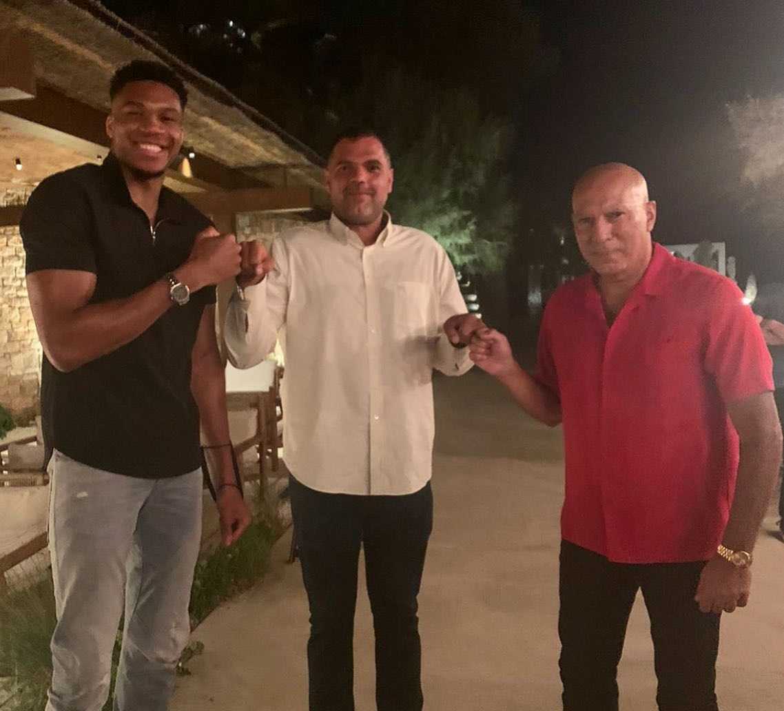 Δημήτρης Παπανικολάου: Αποκάλυψε ότι πάσχει από σύνδρομο Άσπεργκερ