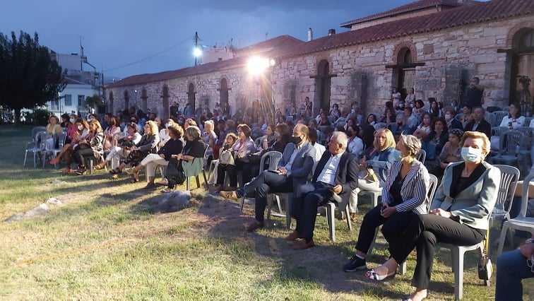 Άρτα: Ηχηρό το μήνυμα του Συμβουλευτικού Κέντρου Υποστήριξης Γυναικών του Δήμου «Ούτε μια λιγότερη»