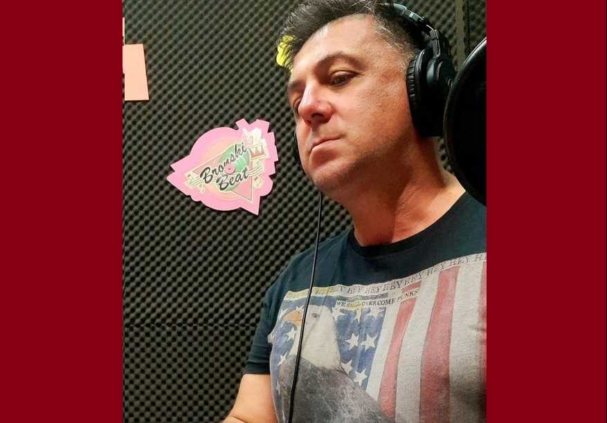 Μουσικό Αλατοπίπερο με τον Βαγγέλη Ρίζο κάθε Τρίτη και Πέμπτη 19.00-21:00 στον Amvrakia Fm 91.9.