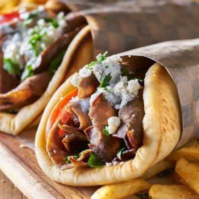 Αύξηση «φωτιά» στο σουβλάκι: «Αλμυρότερο» το αγαπημένο φαγητό Ελλήνων και τουριστών