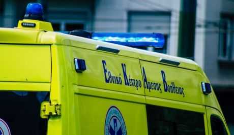 Σοκαριστικό τροχαίο με δύο νεκρούς: Άντρας προσπάθησε να διασχίσει πεζός τη Εθνική Οδό και παρασύρθηκε από μηχανή