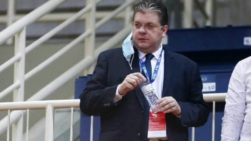 Παπανικολάου: «Ο Φασούλας δεν θέλει άμεσα εκλογές» – Το… σίριαλ των εκλογών της ΕΟΚ (Ελληνική Ομοσπονδία Καλαθοσφαίρισης) συνεχίζεται.