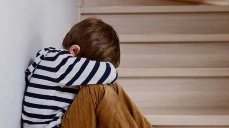 Στο Ψυχιατρείο ο 18χρονος που βίασε τον 13χρονο αδερφό του