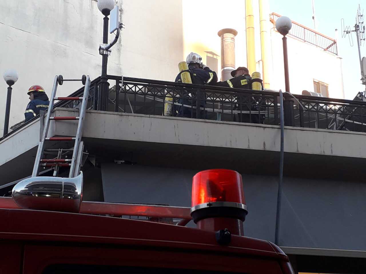 “Λαμπάδιασε” ψησταριά στο κέντρο της Άρτας