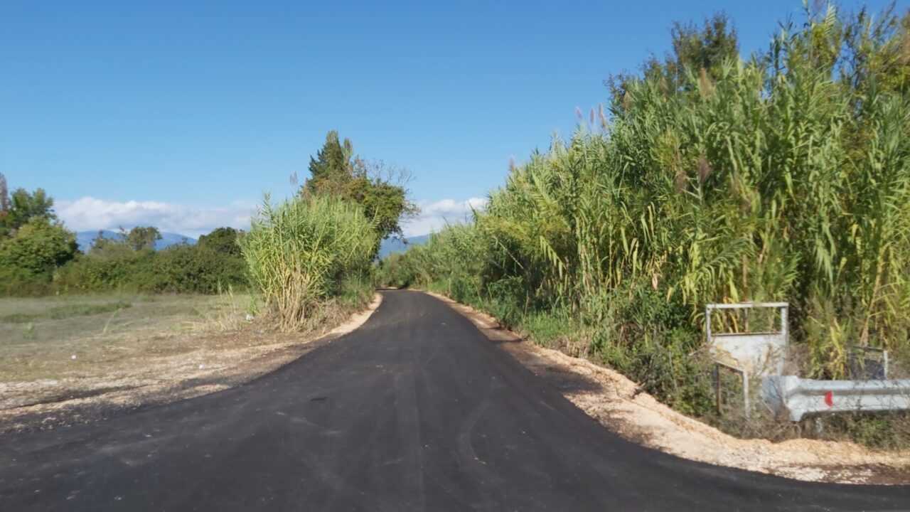 Ολοκληρώθηκαν οι εργασίες ασφαλτόστρωσης στην Τοπική Κοινότητα Ρόκκα και στην Τοπική Κοινότητα Καλαμιάς.