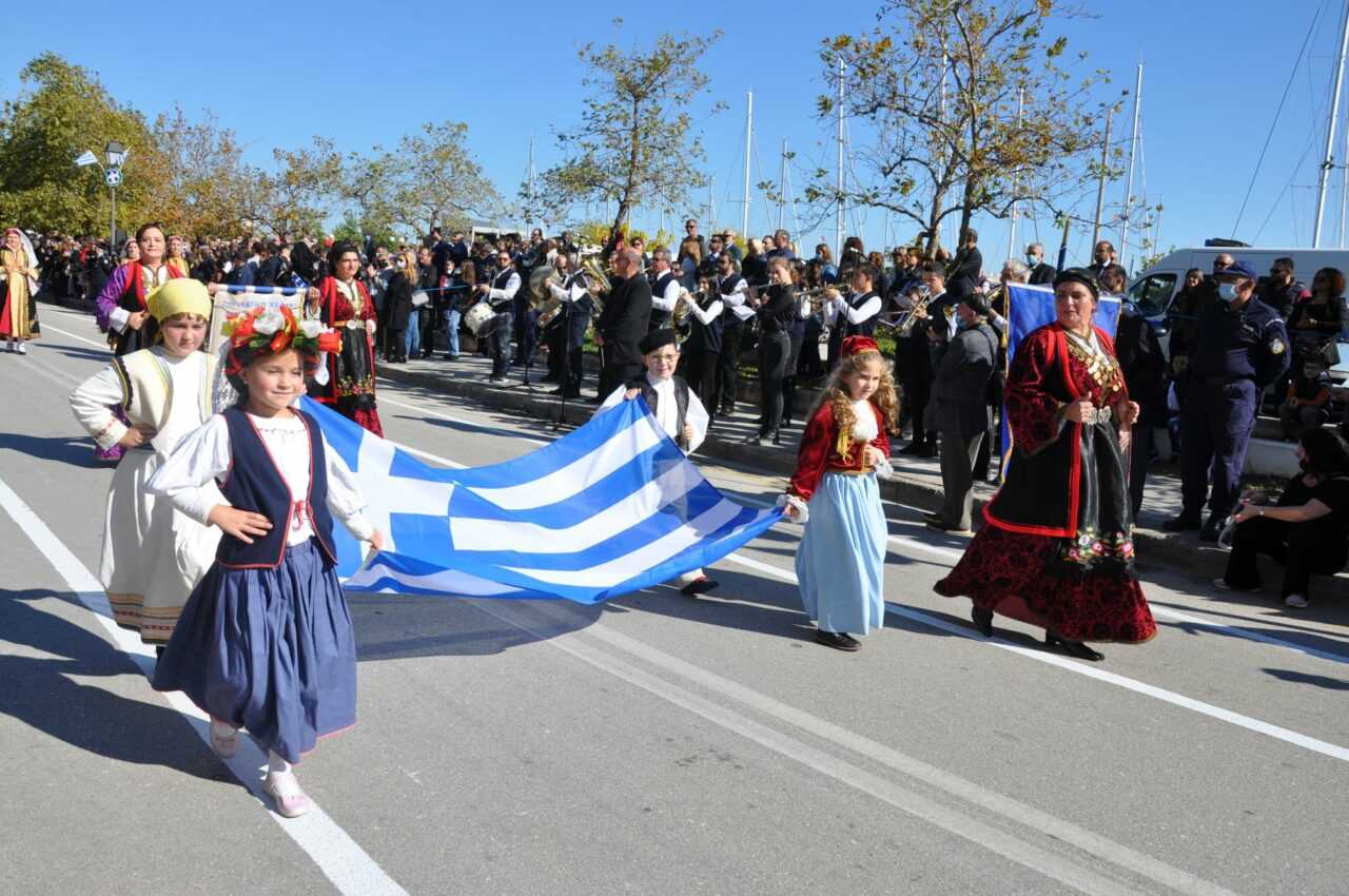 Η Πρέβεζα τίμησε με λαμπρότητα την 28η Οκτωβρίου
