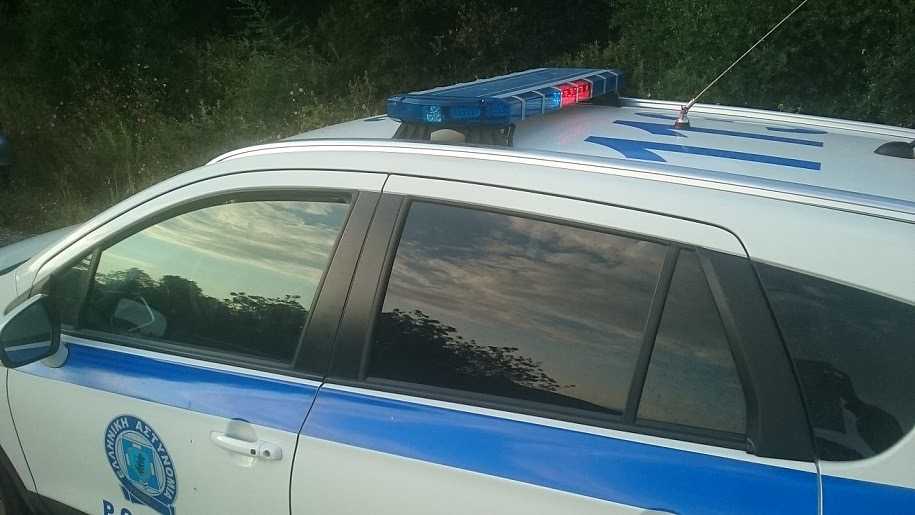 Θεσπρωτία: «Μπούκαραν» σε σπίτι και άρπαξαν λεφτά και κοσμήματα