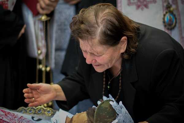 Συγκλονίζει η μητέρα του Κωνσταντίνου Κατσίφα: «Αυτοκτόνησαν» το παιδί μου γιατί υπερασπίστηκε το δικαίωμά του να σηκώνει τη σημαία της Ελλάδας στον τόπο του!