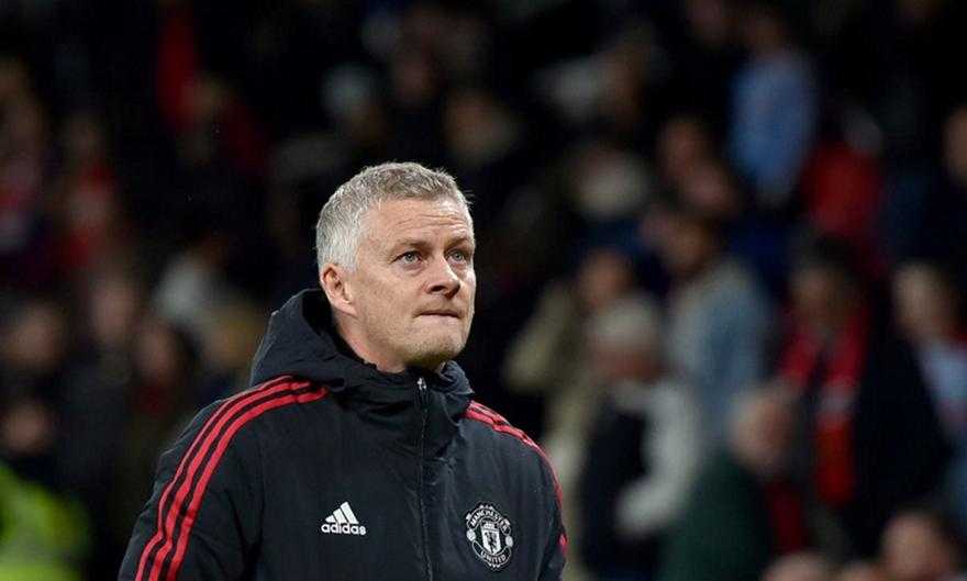 Στην έξοδο ο Σόλσκιερ – Φαβορί ο Κόντε για τον πάγκο των «κόκκινων διαβόλων»