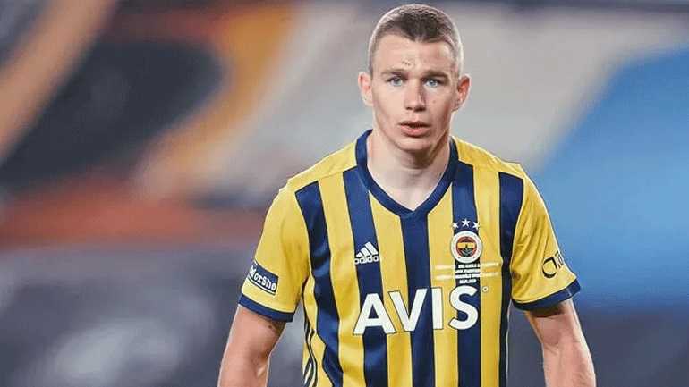 Τσέλσι: Επίσημη πρόταση στη Φενέρμπαχτσε για τον Σάλαϊ