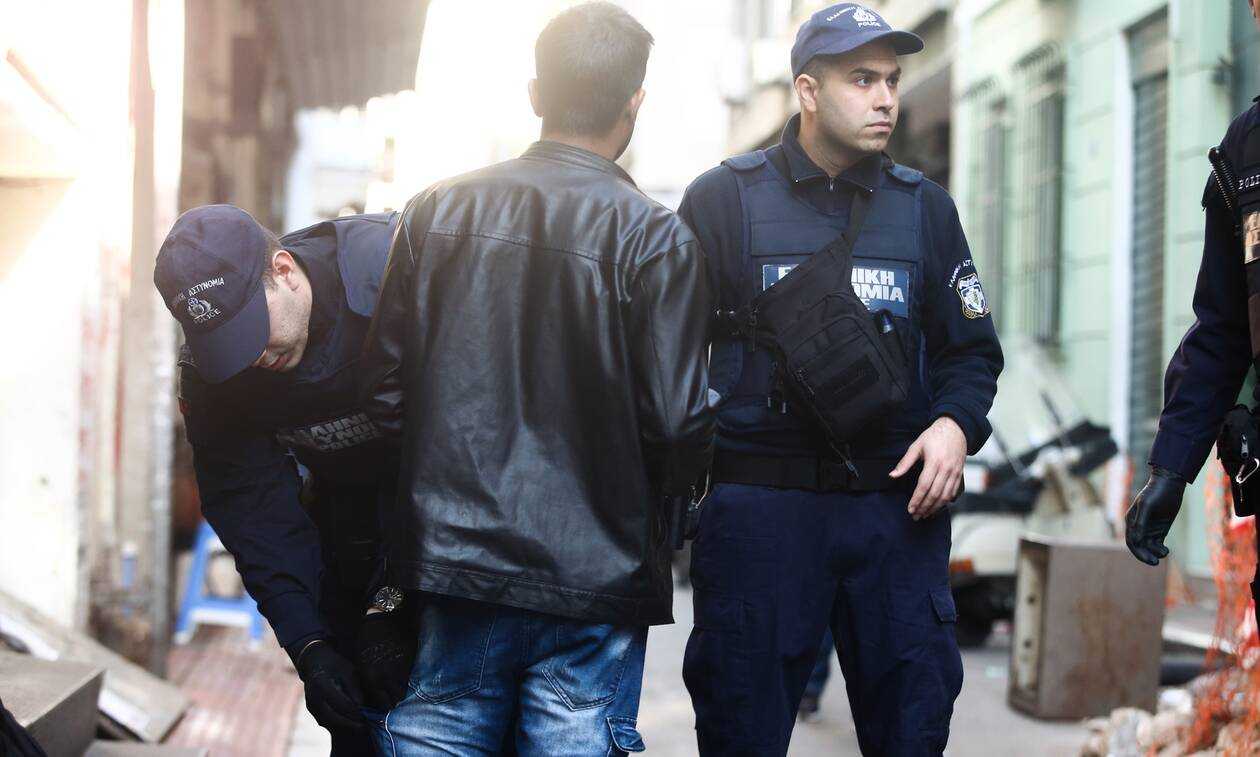 Συνελήφθη 34χρονος από το Μπαγκλαντές που παρακολουθούσε ανήλικα κορίτσια