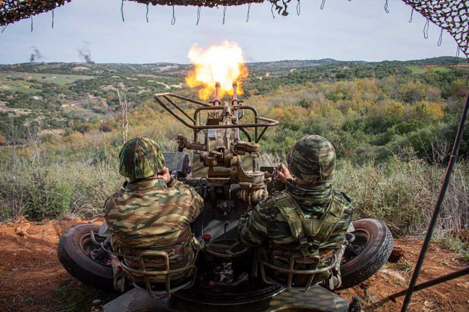 Στρατός Ξηράς: Ετοιμότητα και αποφασιστικότητα – Εντυπωσιακό βίντεο της άσκησης «Χρυσόμαλλο Δέρας»