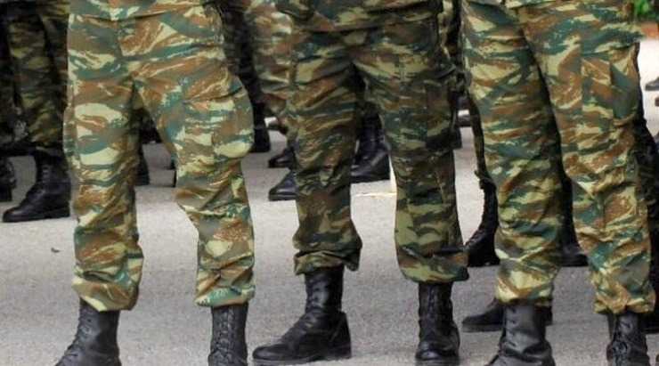 Συναγερμός στο τάγμα Φιλιατών – Δύο αξιωματικοί και τρεις οπλίτες βρέθηκαν θετικοί στον κορονοϊό