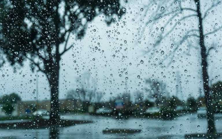 Επιδείνωση του καιρού με βροχές, καταιγίδες και χιόνια – Αεροχείμαρρος θα σαρώσει τη χώρα