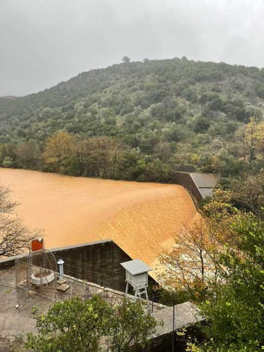 Επικίνδυνη αύξηση της στάθμης του Λούρου ποταμού