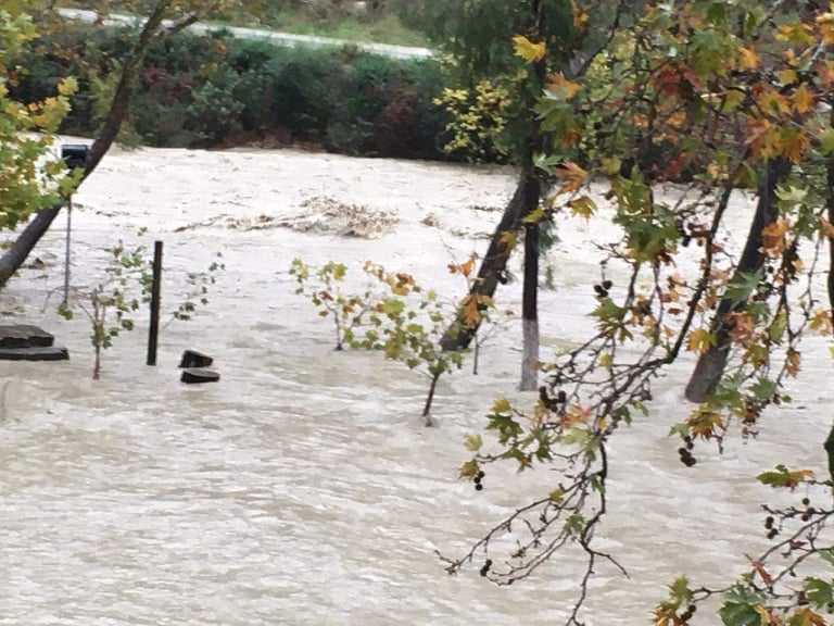 Σημαντικές ζημιές σε Πρέβεζα, Ζηρό και Πάργα άφησαν τα έντονα καιρικά φαινόμενα των τελευταίων ημερών
