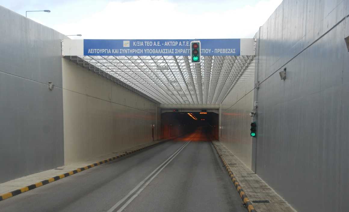 Εκ περιτροπής η κυκλοφορία των οχημάτων στην υποθαλάσσια σήραγγα Πρέβεζας – Ακτίου