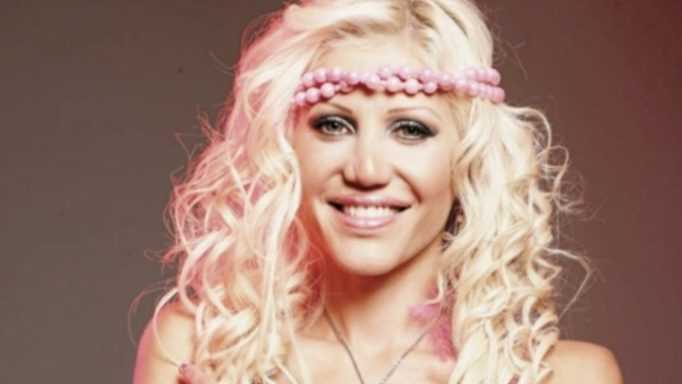 Aννούλα Φλωρινιώτη: Αποκάλυψε την περιπέτεια υγείας του πατέρα της μόλις κατέβηκε στην Κύπρο για τις παραστάσεις του