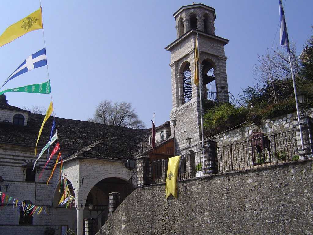 Μητρόπολης Ιωαννίνων: Με τηλεφωνικές κρατήσεις θα προσέρχονται οι πιστοί για τις ακολουθίες των εορτών στις εκκλησίες