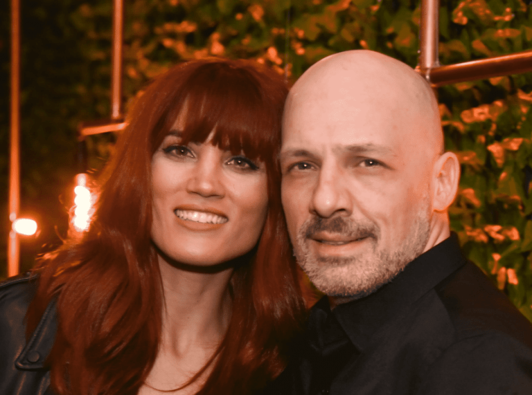 Η Μαίρη Συνατσάκη για το σύμφωνο συμβίωσης με τον Νίκο Μουτσινά: «Δεν δεσμεύομαι σε αυτή τη φάση»