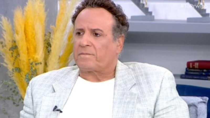 Χάρης Ρώμας: «Ο Πέτρος Φιλιππίδης έχει και παιδί, πρέπει να το σεβαστούμε»