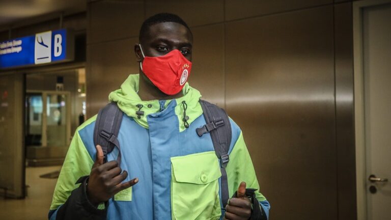 Ολυμπιακός: Τετραετές συμβόλαιο ο Νταμπό – Κρατά ποσοστό μεταπώλησης η Ναντ