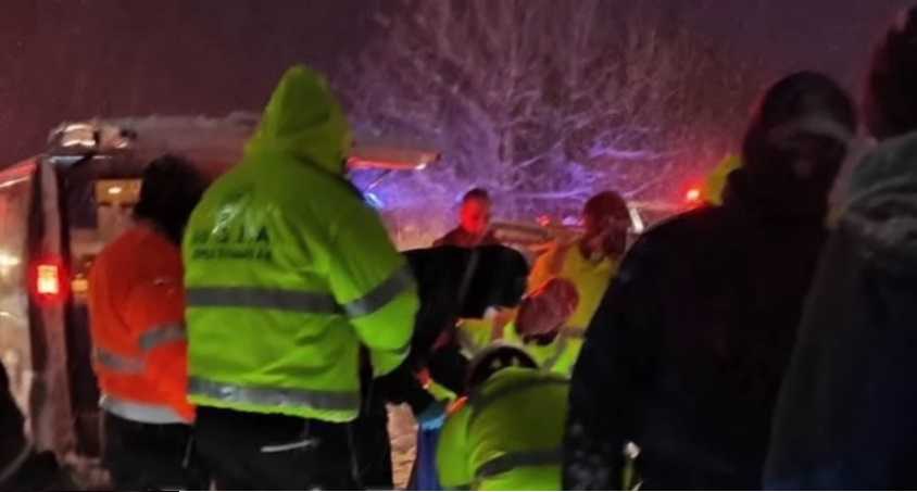 Παραλίγο τραγωδία: 11 τραυματίες από τη σύγκρουση μηχανής τραίνου με την ακινητοποιημένη αμαξοστοιχία