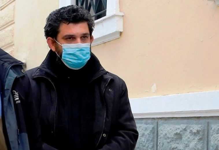 Στον ανακριτή σε λίγο ο Αρτινός Ιερέας που κατηγορείται για τον βιασμό ανήλικης. Τι υποστηρίζει η 15χρονη